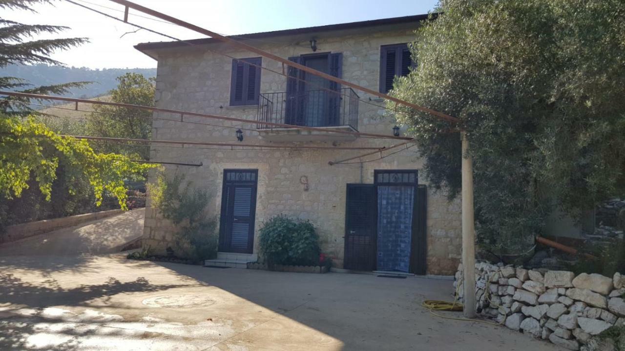 villa del maestro Lenola Esterno foto